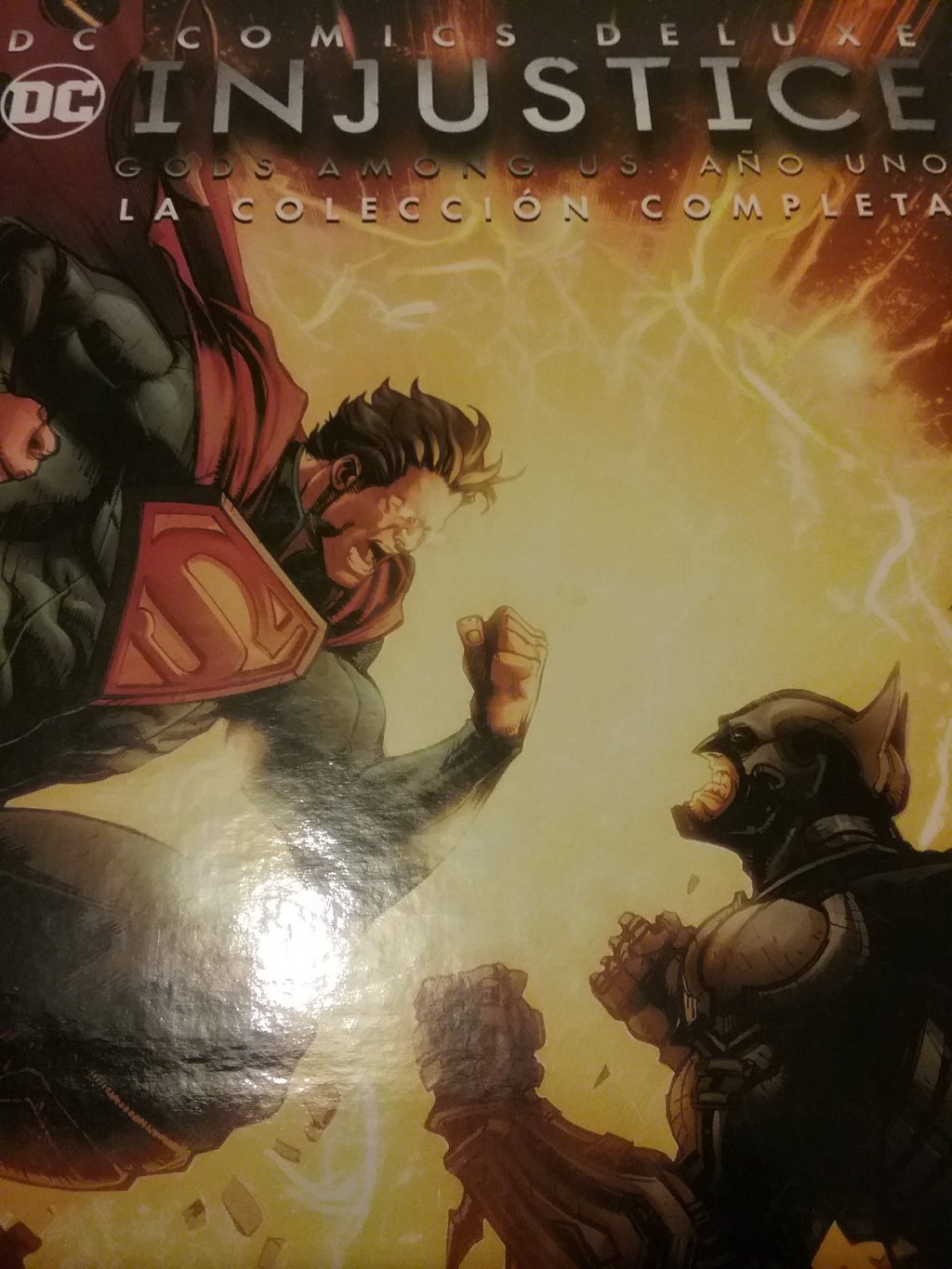 DIOSES ENTRE NOSOTROS